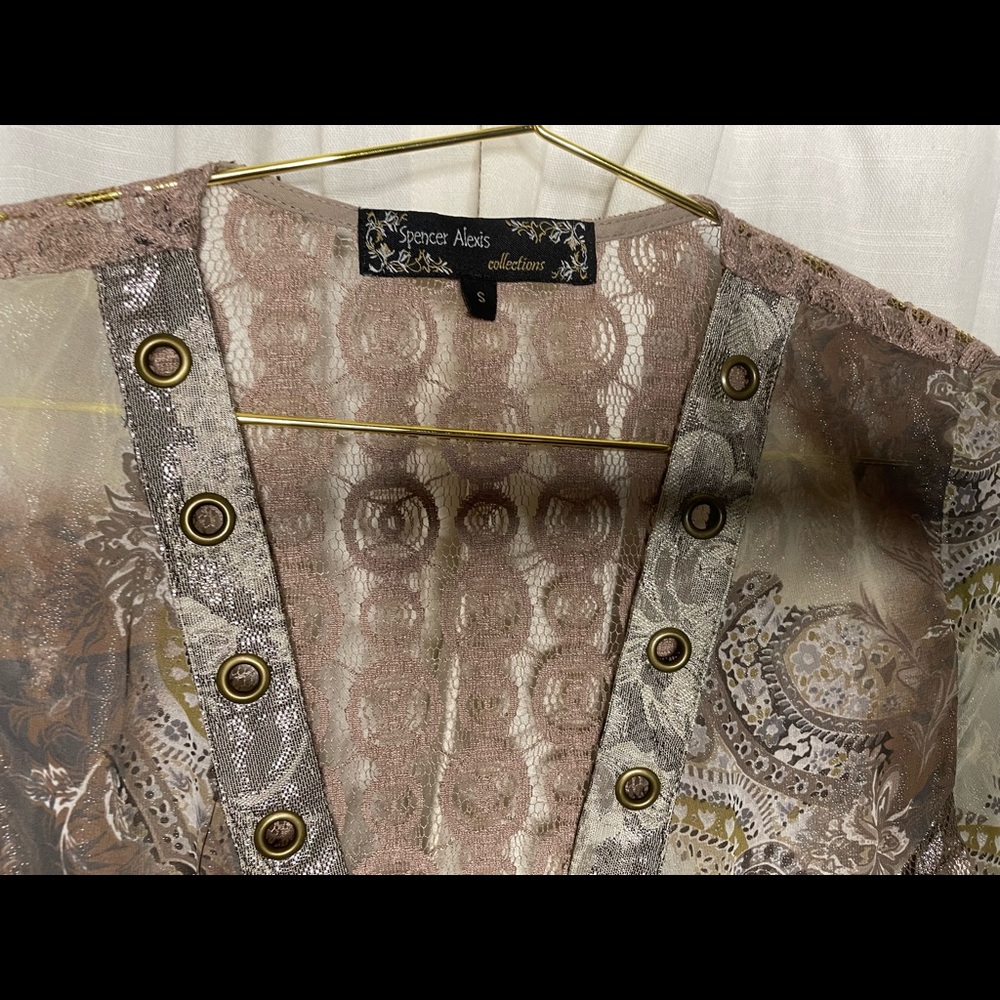 Womens blouse - Picture 4 of 14